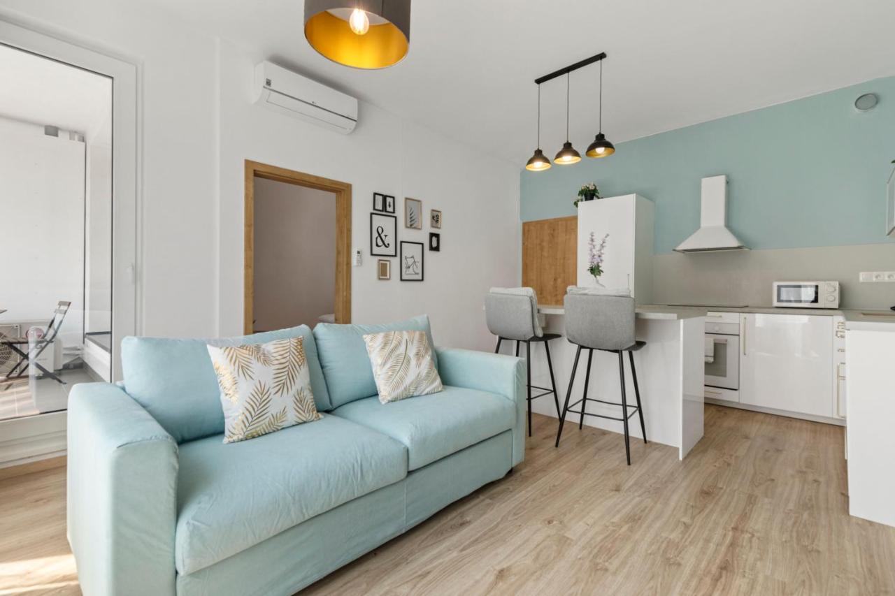 Appartement Lam Mint - Ac - Balcony à Bratislava Extérieur photo